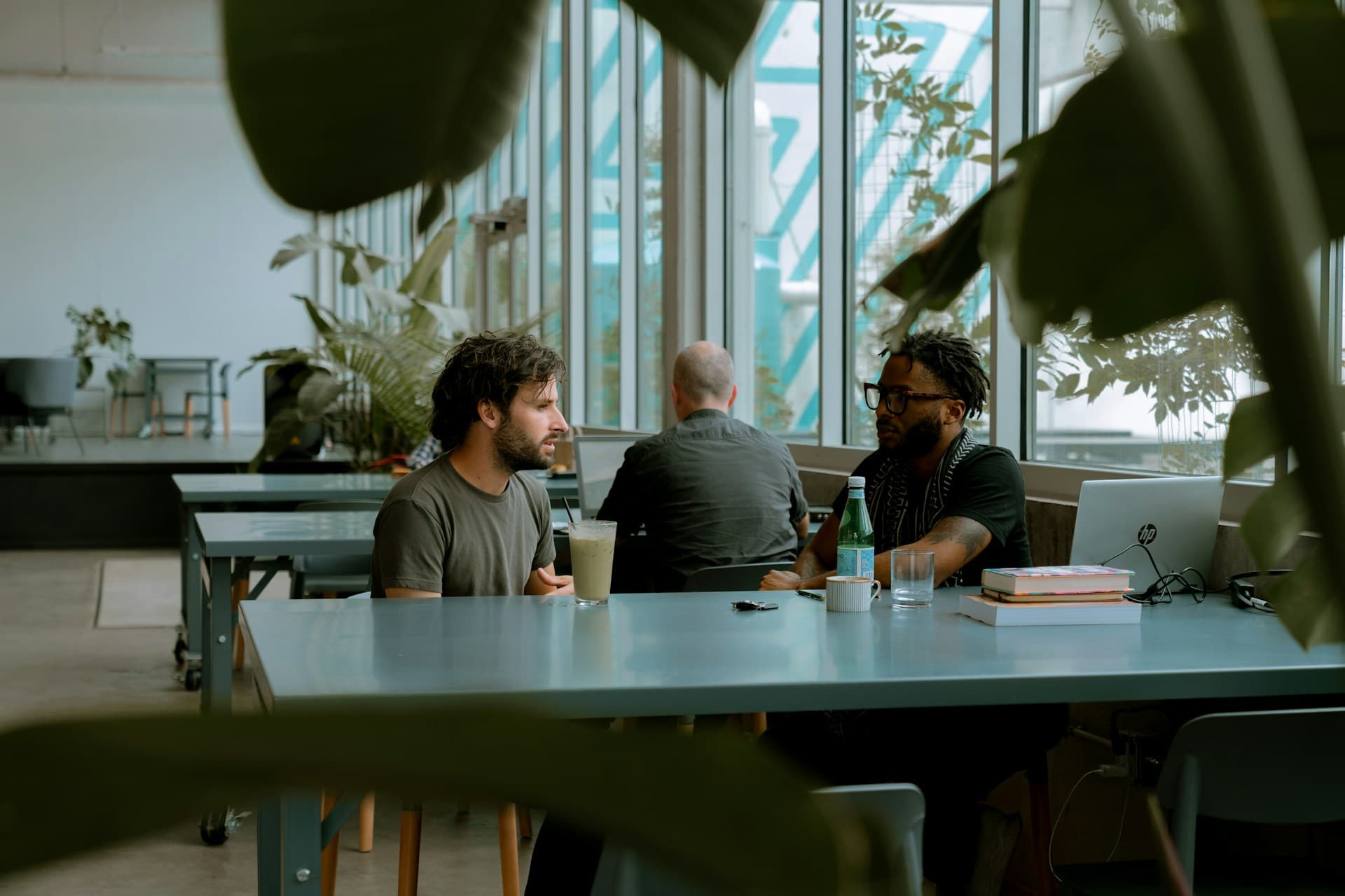 Het team van Fortune Agency aan het werk
